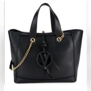 Valentino Sophie tote , comfortable ,crafted from rich Italian leather